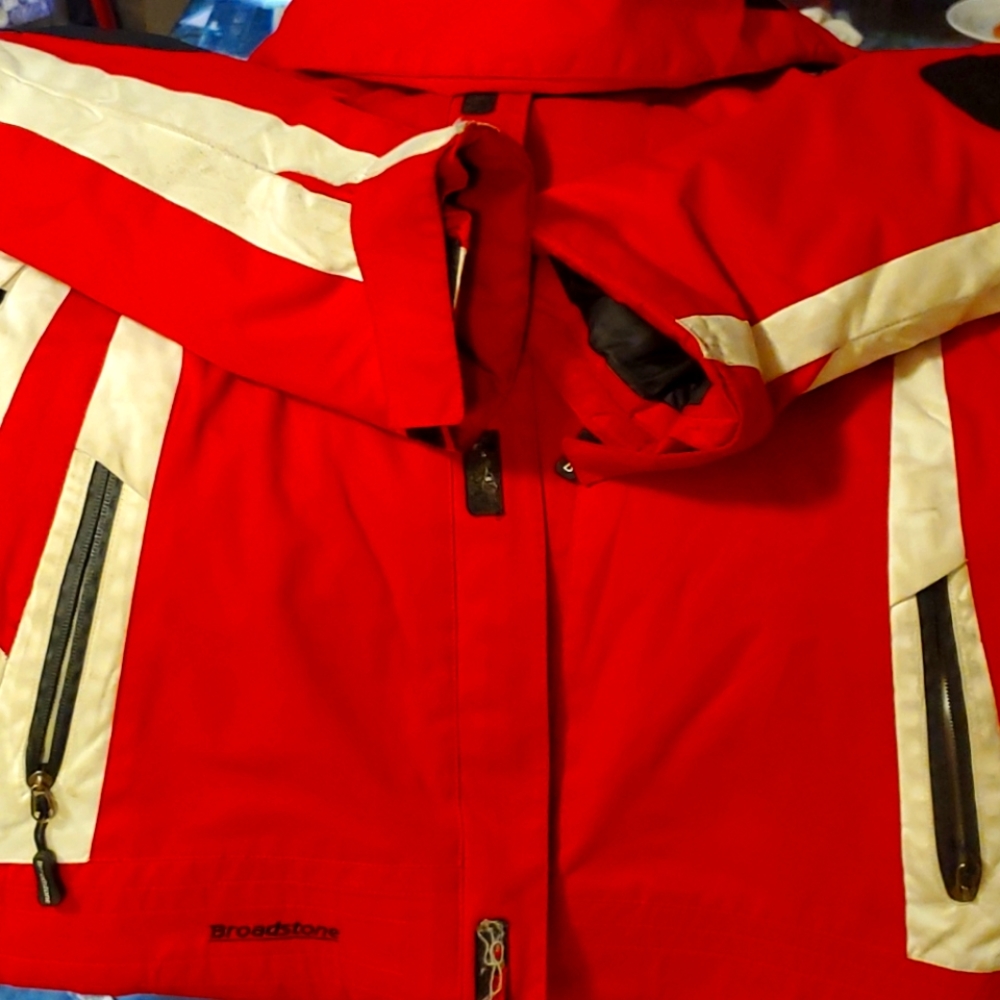 Unisex CANADIANA Winter Snow ❄Coat has built in hand warmers